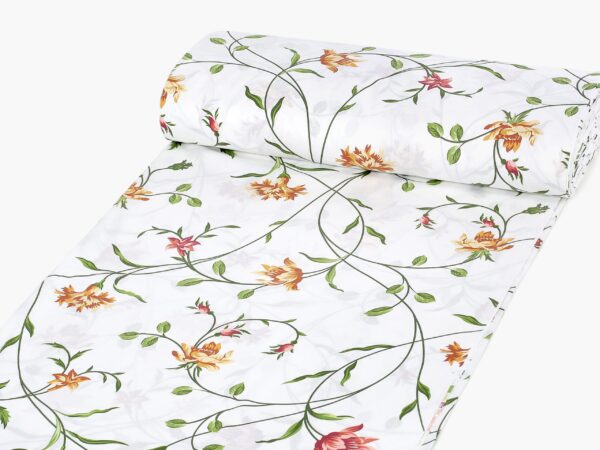 Bavlněná látka popínavé květy na bílé metráž značky Škodák