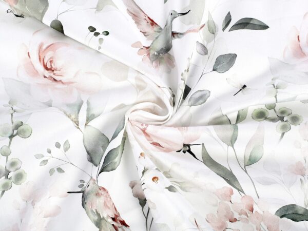 Bavlněný satén růžoví kolibříci metráž značky Škodák