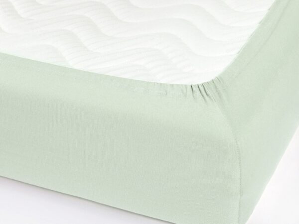 Jersey prostěradlo s napínací gumou světle mintové značky Škodák