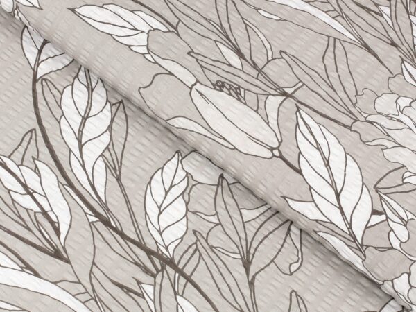 Krepová látka šedé květy na šedé metráž značky Škodák