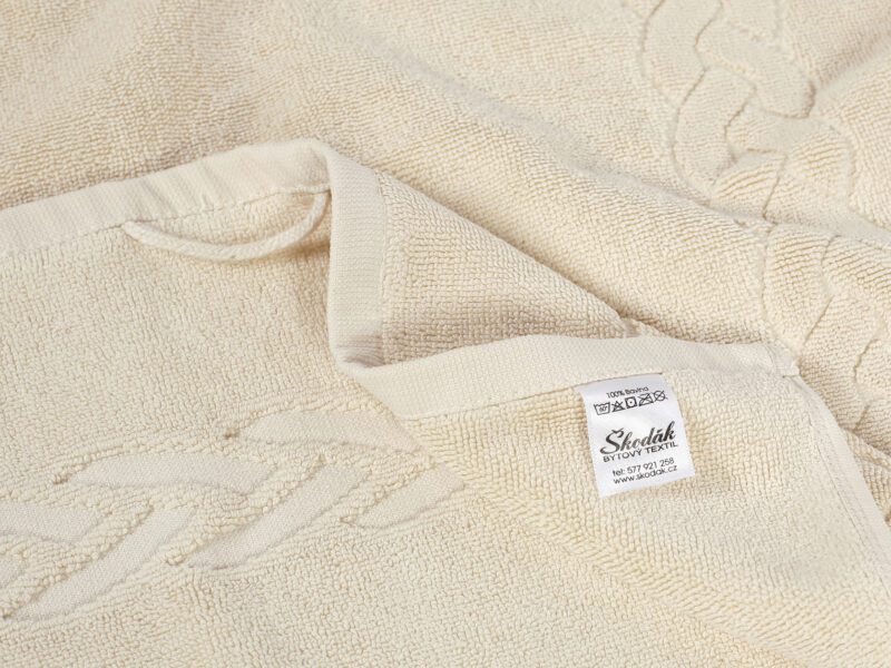 Koupelnová froté předložka natural/ ecru vzor vánočka značky Škodák