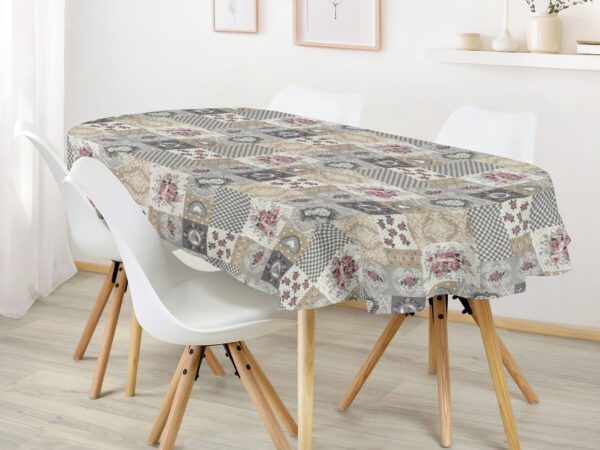 Oválný ubrus Loneta srdce patchwork značky Škodák