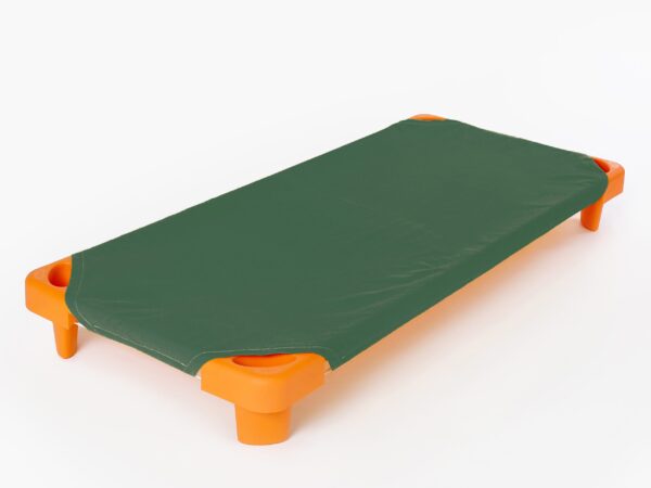 Bavlněné napínací prostěradlo na lehátko tmavě zelené značky Škodák