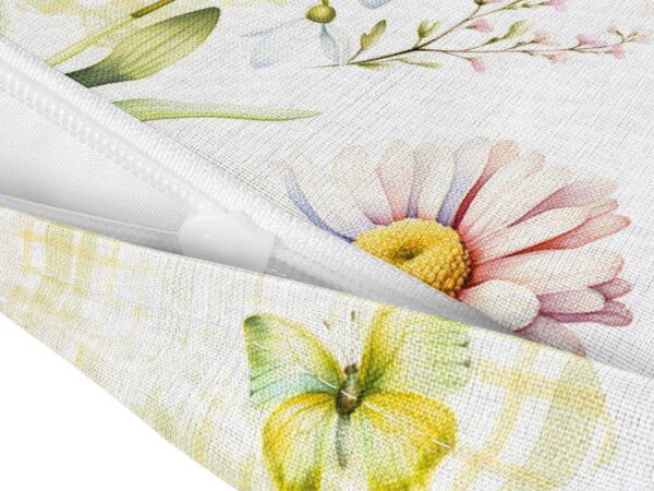 Povlak na polštář zajíček a kuřátko značky Škodák