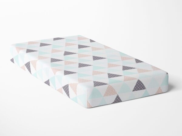 Bavlněné napínací prostěradlo retro tyrkysové trojúhelníky značky Škodák