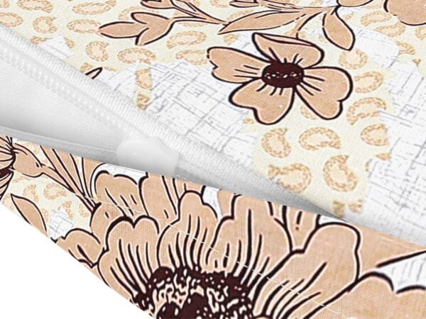 Bavlněný povlak na polštář velké hnědé květy značky Škodák