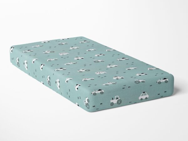 Bavlněné napínací prostěradlo autíčka na zelené značky Škodák