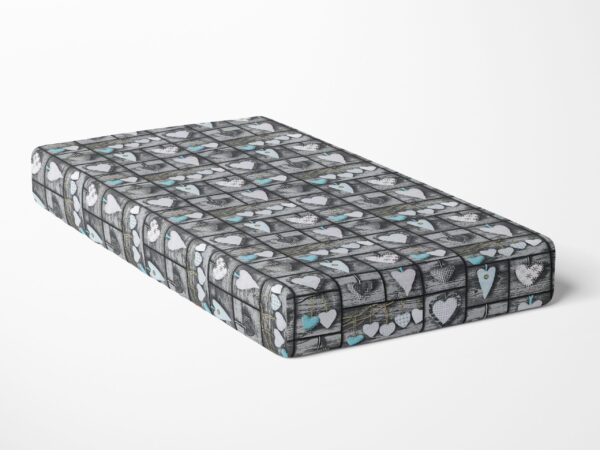 Bavlněné napínací prostěradlo patchwork tyrkysové srdce značky Škodák
