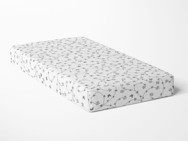 Bavlněné napínací prostěradlo šedé kytičky na bílé značky Škodák