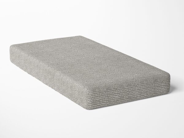 Bavlněné napínací prostěradlo zrníčka na šedé značky Škodák