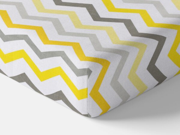 Bavlněné napínací prostěradlo žlutý cikcak značky Škodák