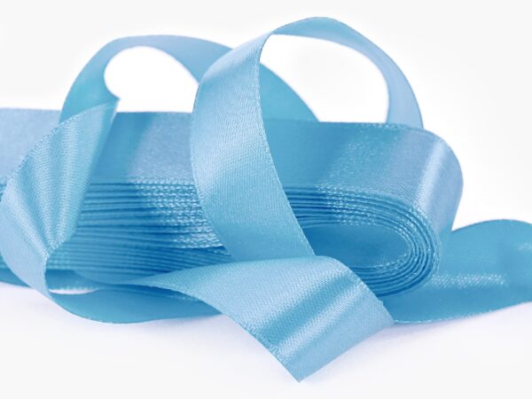 Stuha taftová světle modrá značky Škodák.