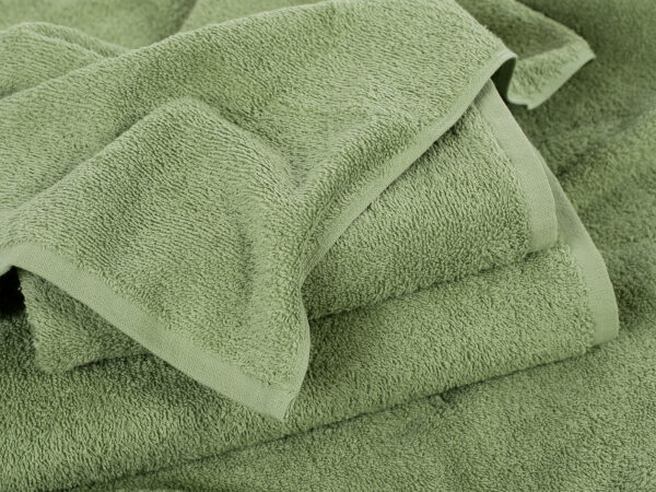 Froté ručník SOLID do školky olivově zelená 420g/m2 30x50 cm