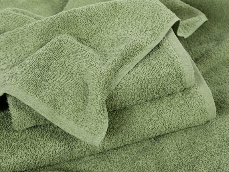 Froté ručník SOLID do školky olivově zelená 420g/m2 30x50 cm