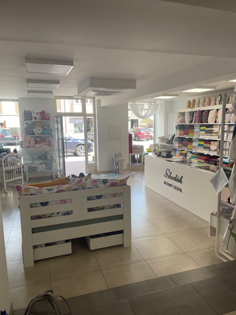 Kamenná Prodejna Škodák Slavkov u Brna