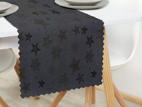 Dekorační běhoun stříbrné hvězdy na šedé značky Škodák.