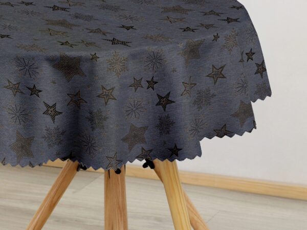 Kulatý dekorační ubrus stříbrné hvězdy na šedé značky Škodák.