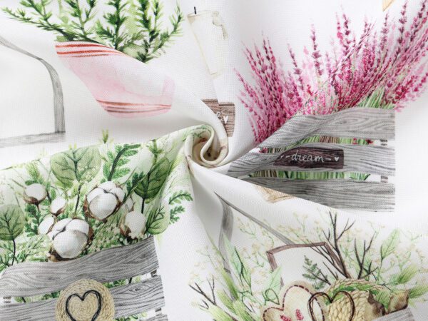 Dekorační látka levandule a srdíčka metráž šířka 160 cm značky Škodák.