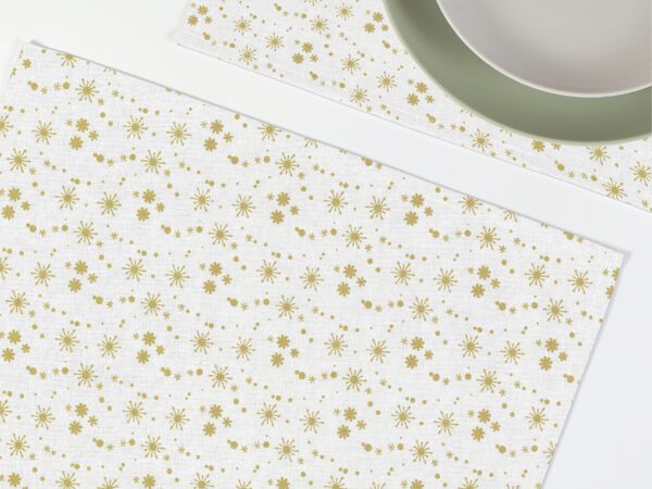 Vánoční bavlněné prostírání zlaté vločky na bílé