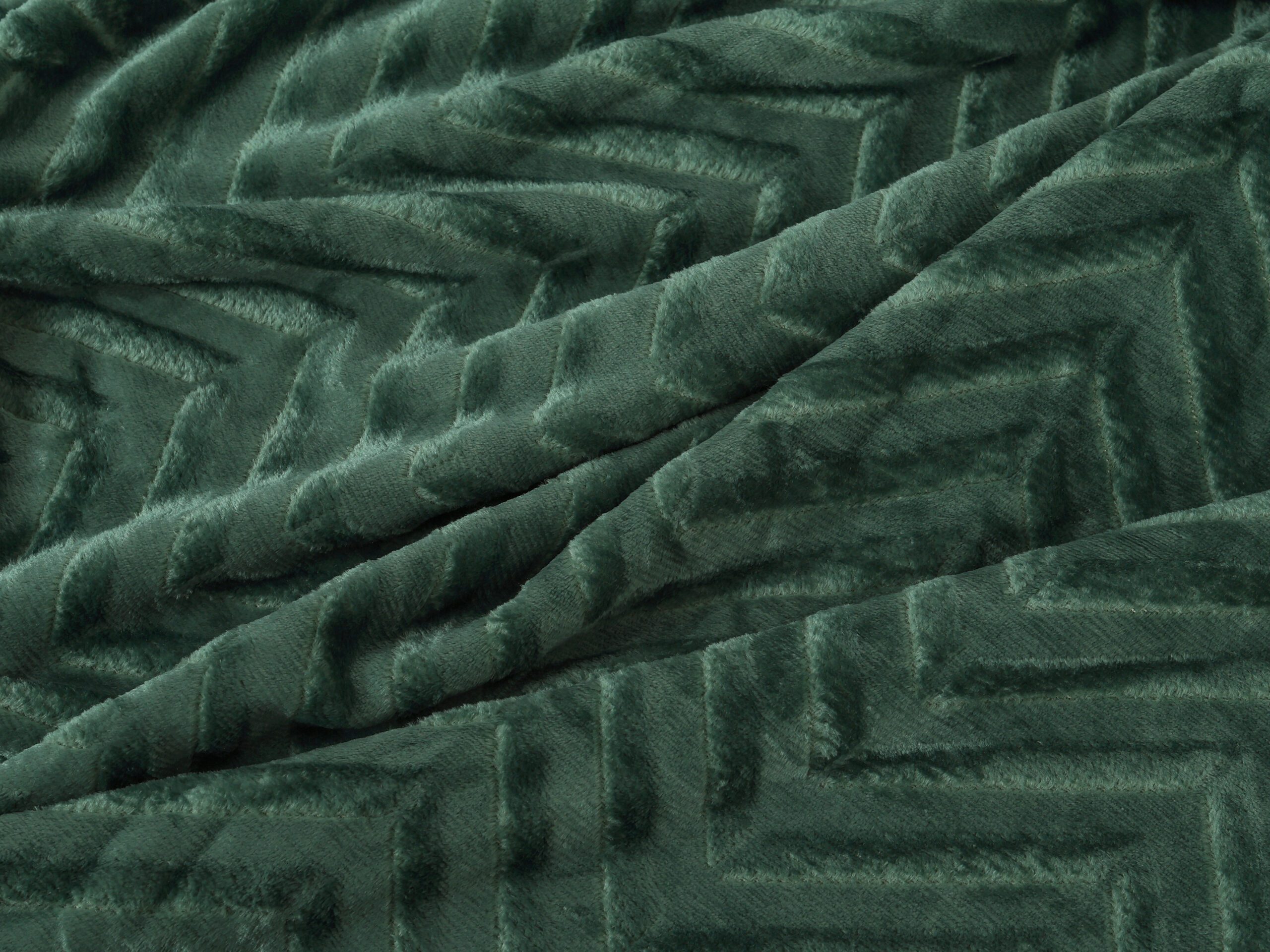 Deka Mikroflanel zelený cik-cak 150x200 cm značky Škodák.