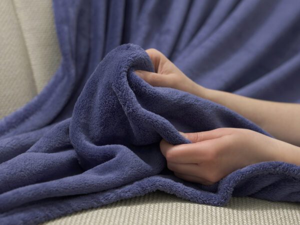 Deka Mikroflanel modrá jeans 150x200 cm