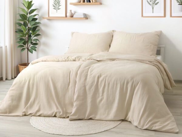 Mušelínové povlečení béžové značky Škodák.